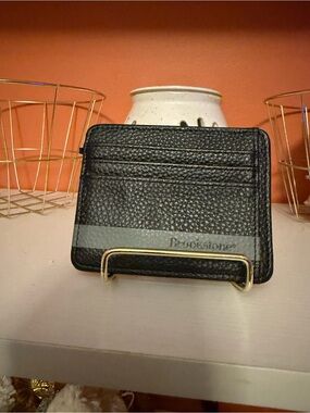 Brookstone Black Pebbled Leather Card Sleeve Wallet